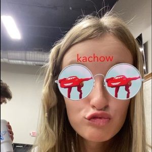 Meet your Posher, Kai